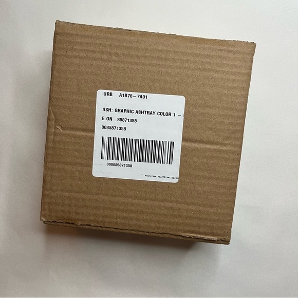 Urban Outfitters Blaze Day Disco Ball Smiley Face Retro Checkerboard Ashtray NWT - Picture 16 of 16